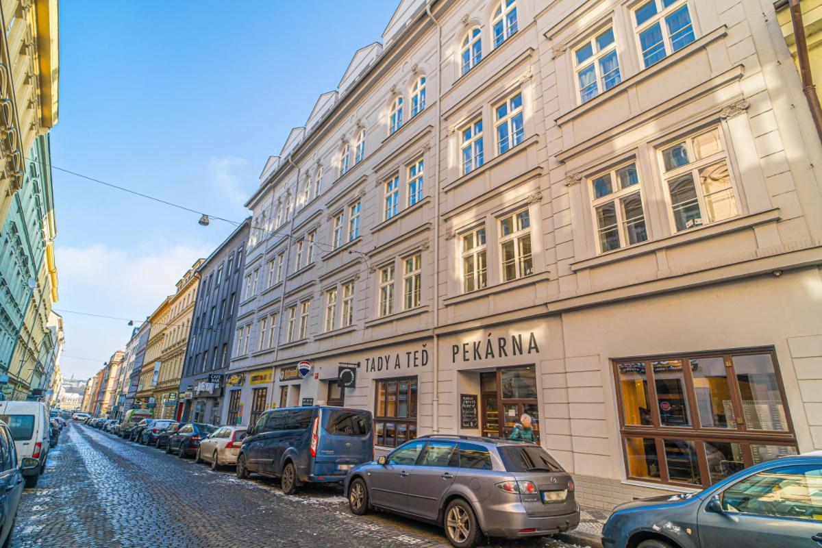 Utulny Byt V Centru Prahy Praha Bagian luar foto